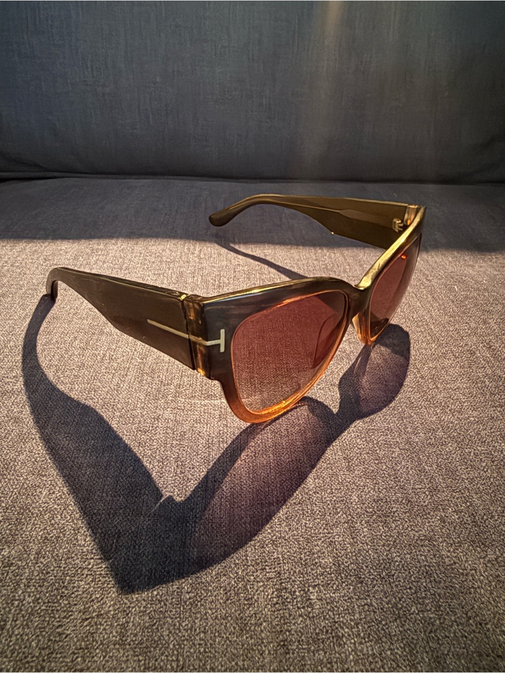 Tom Ford Two-Tone Black and Brown Cat-Eye Sunglasses - Picture 3 of 5